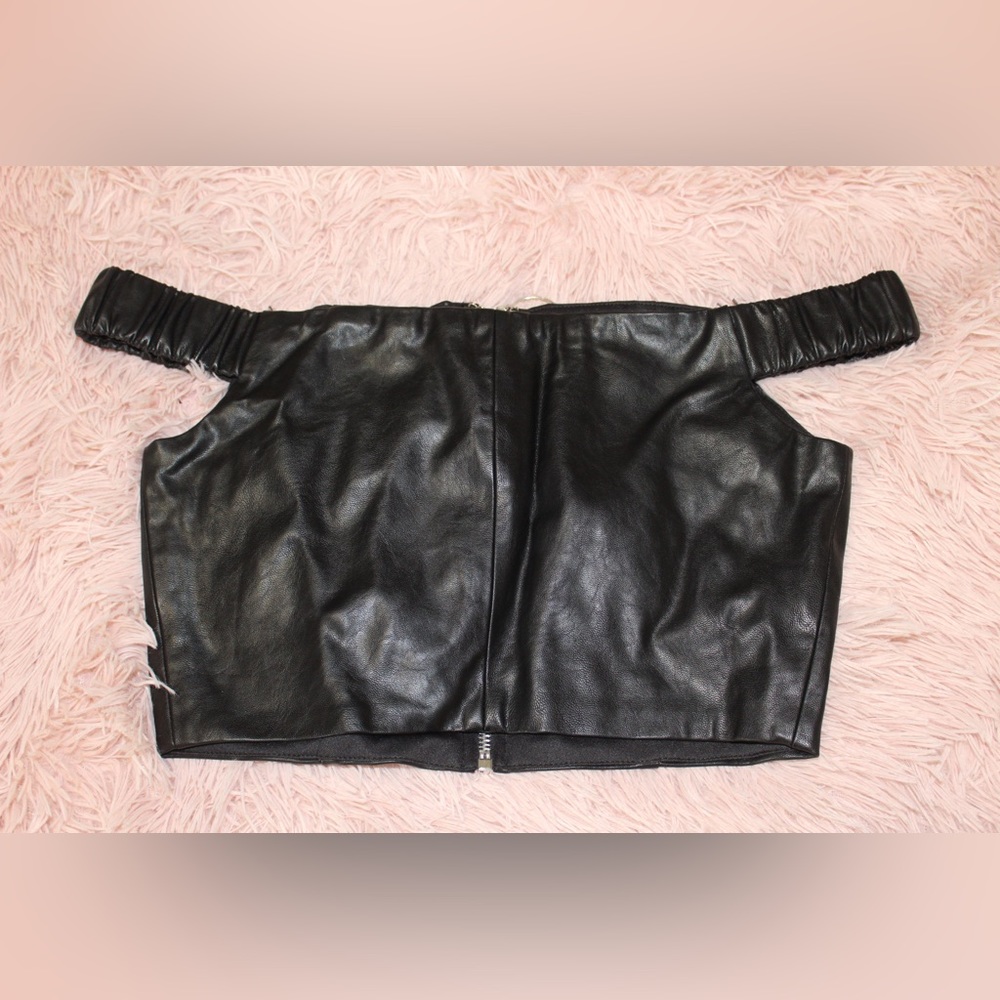 CUTE LEATHER OFF-THE-SHOULDER TOP